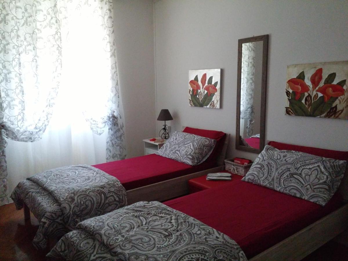 Casa Di Alice Apartment Gorizia Bagian luar foto
